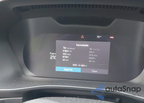 2023 Volvo Xc40 B5 Ultimate Bright Theme z USA, uszkodzony, nr VIN YV4L12UA0P2053589